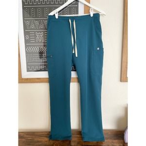 FIGS technical collection scrub pants - loving the details